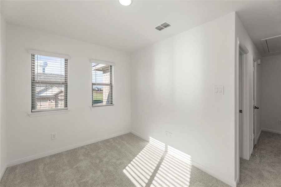 18_1072 Happy Holly, Lavon 18_1072 Happy Holly, Lavon