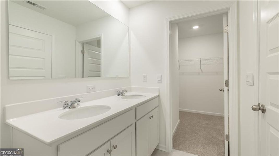 Furnished interior view inside a new home in Benteen Reserve, Atlanta (Image 7). Furnished interior view inside a new home in Benteen Reserve, Atlanta (Image 7).