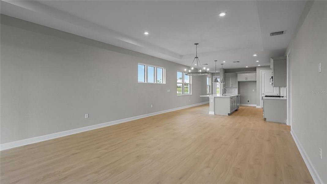 Spacious, unfurnished interior of a new home in Cresswind at Lake Harris, Tavares (Image 34). Spacious, unfurnished interior of a new home in Cresswind at Lake Harris, Tavares (Image 34).