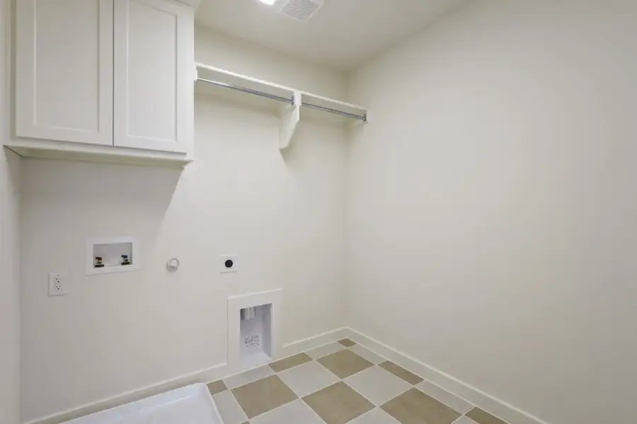 3160 Sir River - Laundry Room