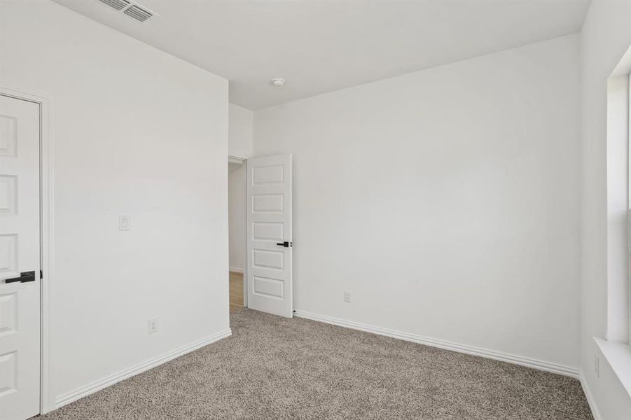 Spacious, unfurnished interior of a new home in , Gun Barrel City (Image 12). Spacious, unfurnished interior of a new home in , Gun Barrel City (Image 12).