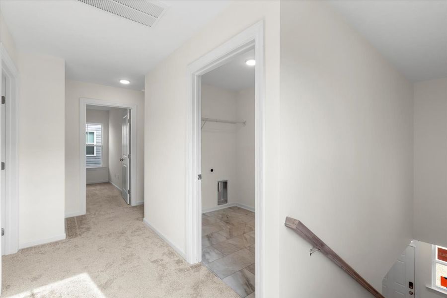 Spacious, unfurnished interior of a new home in Windsor, North Augusta (Image 15).