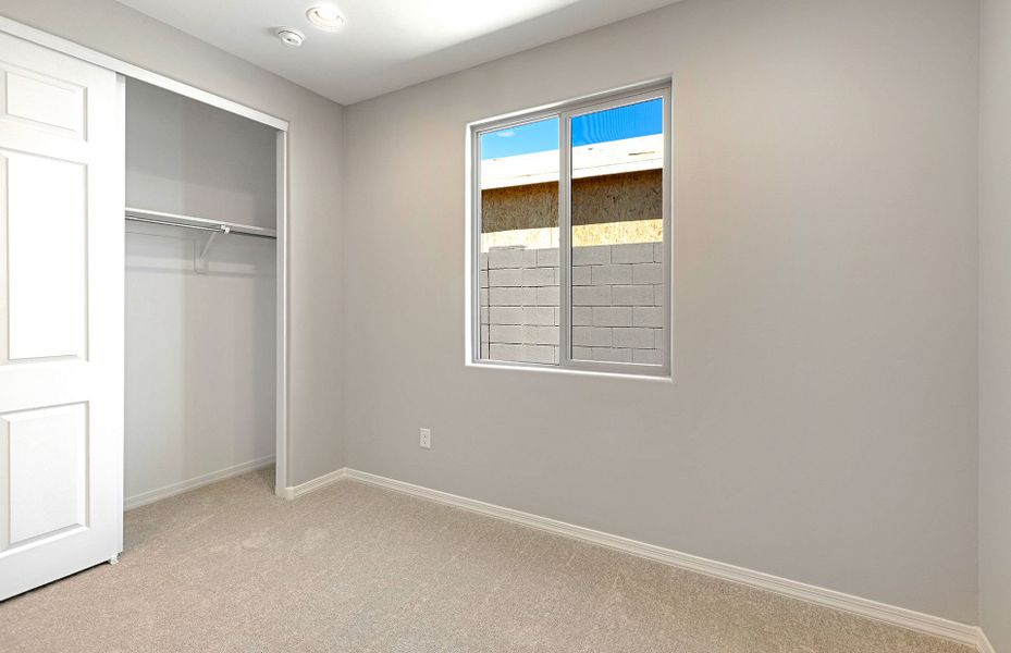 Spacious, unfurnished interior of a new home in Vistoso Canyon Estates, Oro Valley (Image 18). Spacious, unfurnished interior of a new home in Vistoso Canyon Estates, Oro Valley (Image 18).
