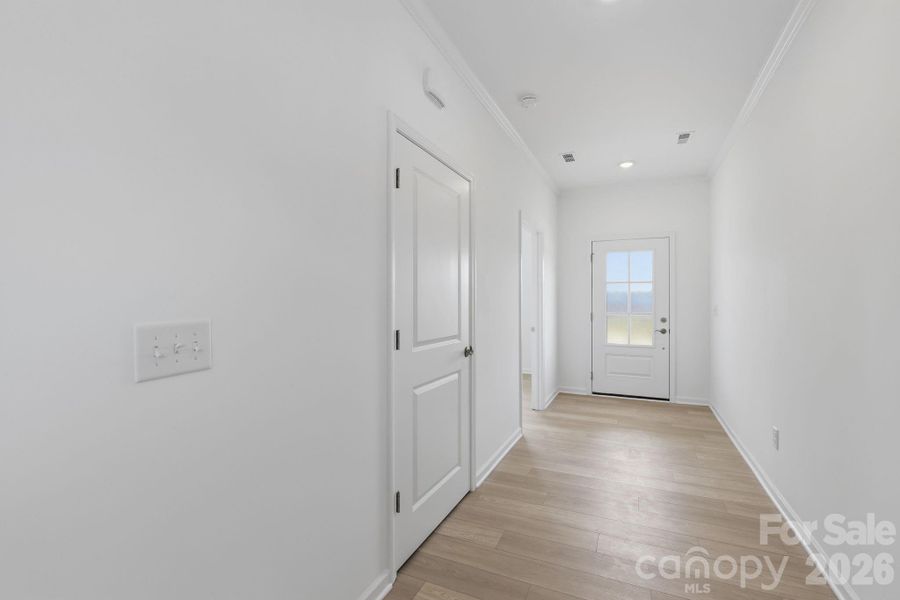 Spacious, unfurnished interior of a new home in Roselyn, Lancaster (Image 23).