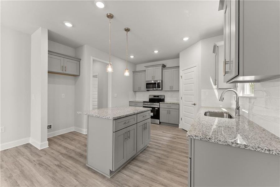 Furnished interior view inside a new home in Thunder Ridge, Dawsonville (Image 8).