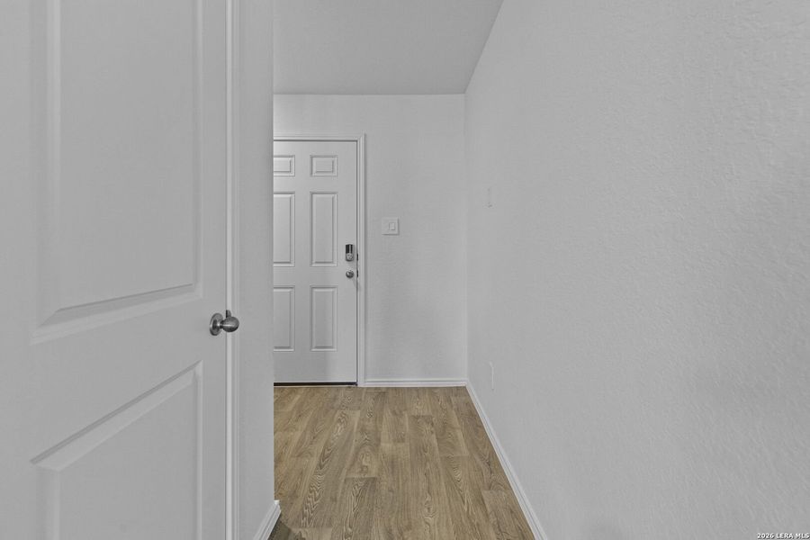 Spacious, unfurnished interior of a new home in Hickory Ridge, Elmendorf (Image 26).
