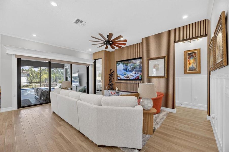 Furnished interior view inside a new home in SouthShore Yacht Club, Ruskin (Image 56).