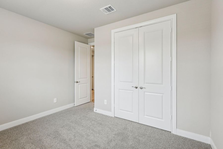 Photo is not of the actual home but is an inspirational photo of builder’s model home and may depict options, furnishings, and/or decorator features that are not included. Photo is not of the actual home but is an inspirational photo of builder’s model home and may depict options, furnishings, and/or decorator features that are not included.