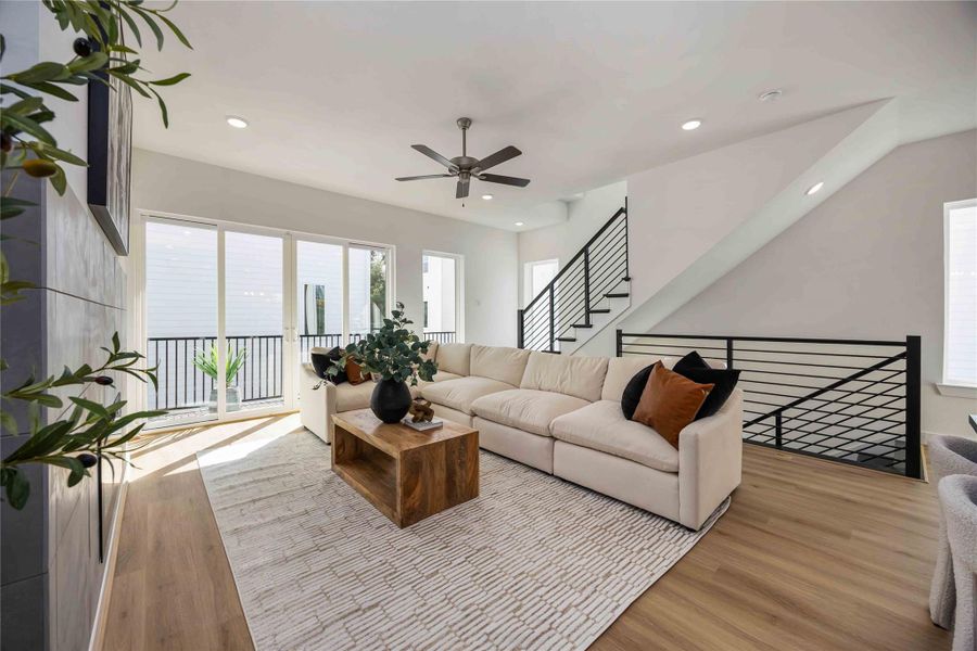 Image 9 of a home in . Image 9 of a home in .