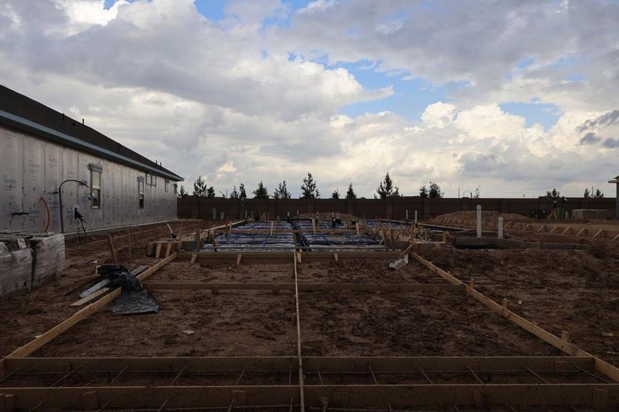 Every foundation at DWH is engineered and it’s inspected three times! We do not do “batch” testing. Rest easy knowing your foundation comes with a 10 year warranty. Every foundation at DWH is engineered and it’s inspected three times! We do not do “batch” testing. Rest easy knowing your foundation comes with a 10 year warranty.