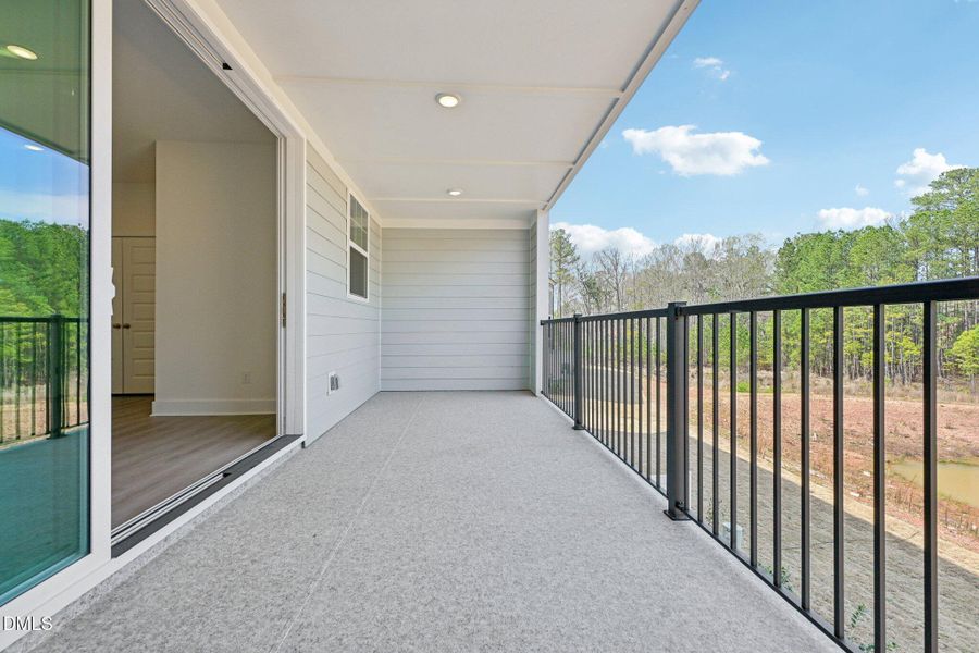 50-web-or-mls-Dunzo Dr-S1203-050