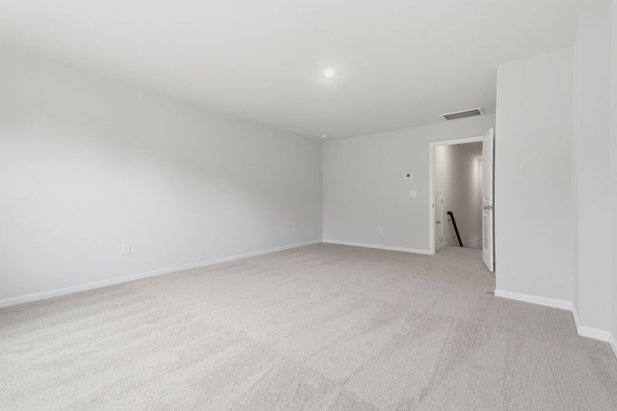 Spacious, unfurnished interior of a new home in Willowbrook, Shelby (Image 30). Spacious, unfurnished interior of a new home in Willowbrook, Shelby (Image 30).