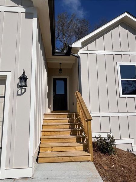 Exterior details and patio area of a home in , Gainesville (Image 3).