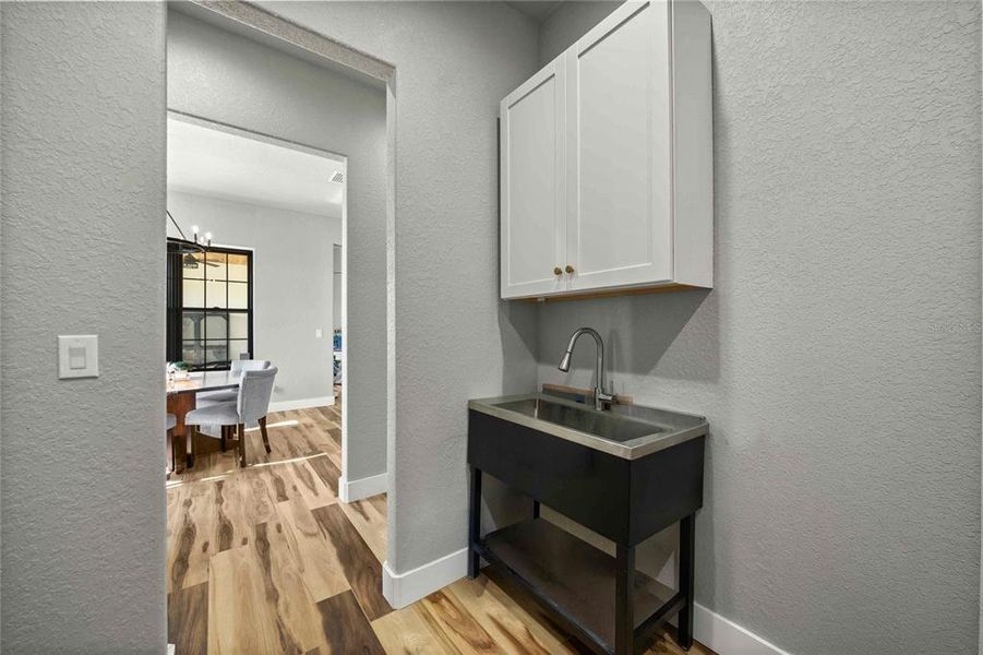 Furnished interior view inside a new home in , Belleview (Image 58).