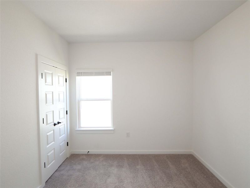 Spacious, unfurnished interior of a new home in Estancia West, Manchaca (Image 14). Spacious, unfurnished interior of a new home in Estancia West, Manchaca (Image 14).