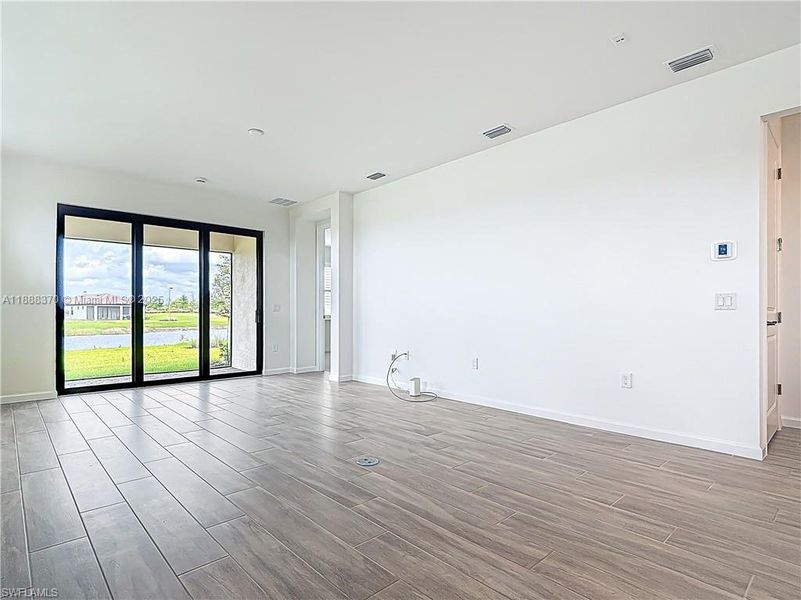 Spacious, unfurnished interior of a new home in , Ave Maria (Image 22).