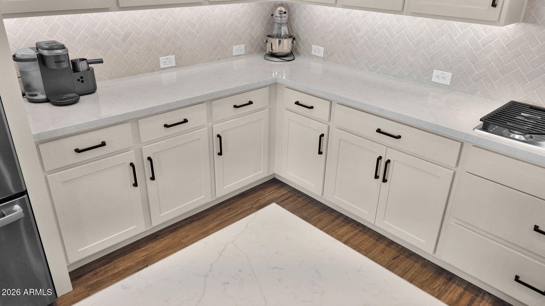 14-web-or-mls-P1486228 14-web-or-mls-P1486228