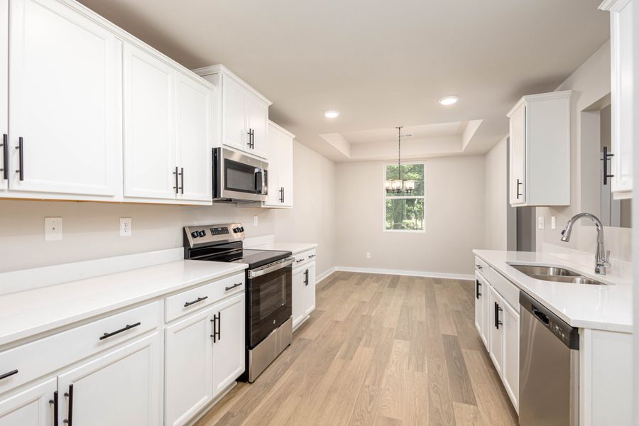 Representative furnished interior of a home built from the Sycamore 4 by Nason Homes in Woodland Farms, Dickson (Image 6).