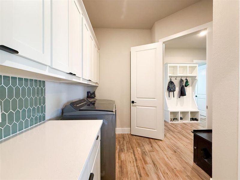 Furnished interior view inside a new home in Rocky Top, Krum (Image 22).