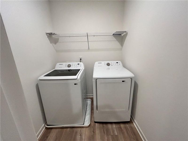 Furnished interior view inside a new home in , Suwanee (Image 31).