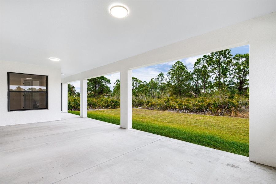 Exterior details and patio area of a home in , Lehigh Acres (Image 3).