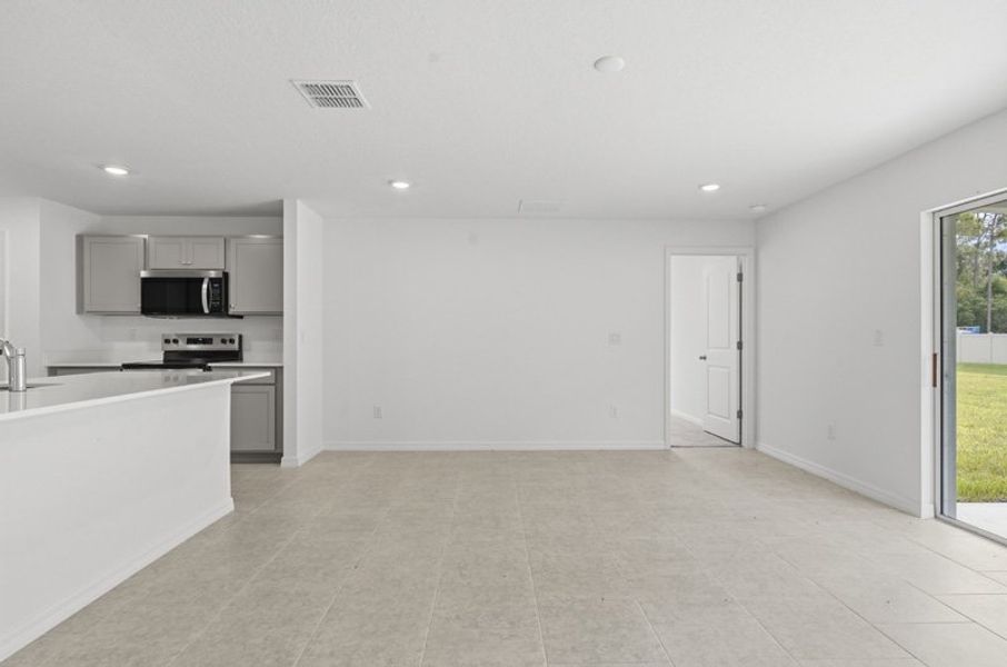 Spacious, unfurnished interior of a new home in Richmond Cove, Palm Bay (Image 39). Spacious, unfurnished interior of a new home in Richmond Cove, Palm Bay (Image 39).