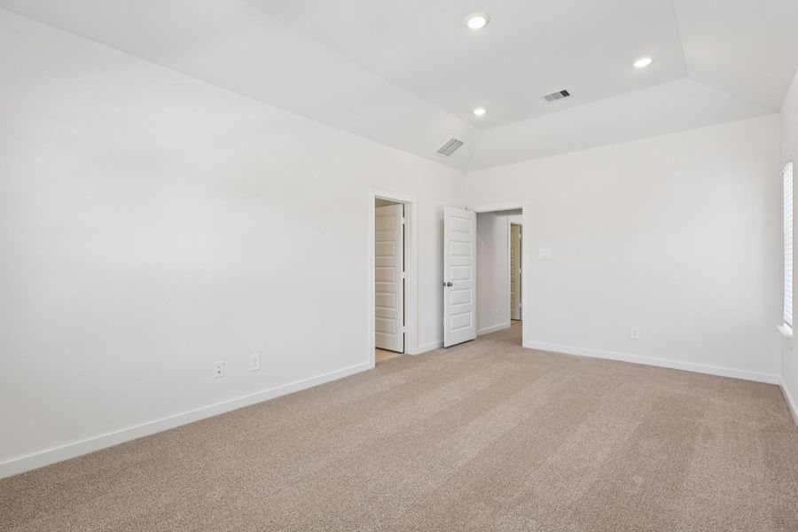 Photo is not of the actual home, but is an inspirational photo of builder’s model home and may depict options, furnishings, and/or decorator features that are not included