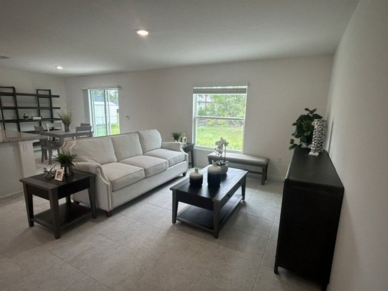 Furnished interior view inside a new home in Marion Oaks, Ocala (Image 6). Furnished interior view inside a new home in Marion Oaks, Ocala (Image 6).