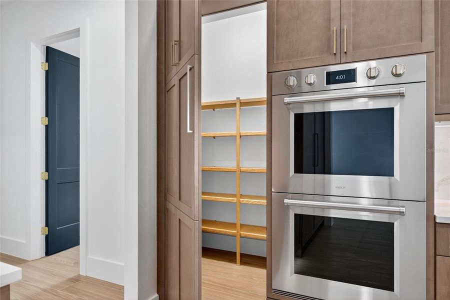 Close-up of interior finishes inside a home in , Sarasota (Image 19).