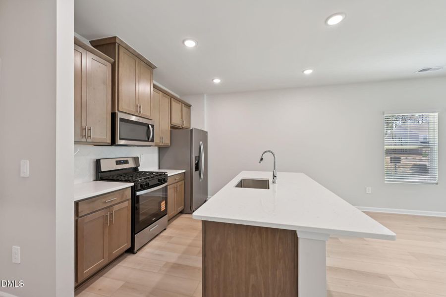 8 - Kitchen 8 - Kitchen