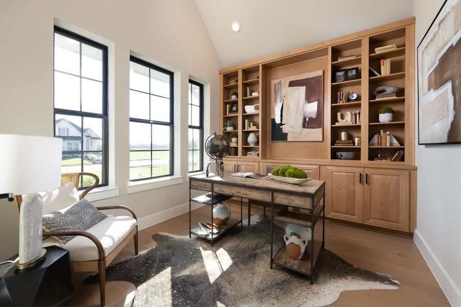 Representative furnished interior of a home built from the Lynnewood by Beazer Homes in Ellwood, Iowa Colony (Image 6).
