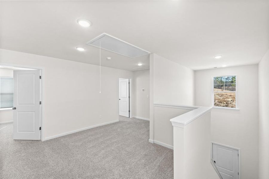 Representative unfurnished interior of a home built from the Karamea by Veranda Homes in Hitchcock Preserve 43', Aiken (Image 25).