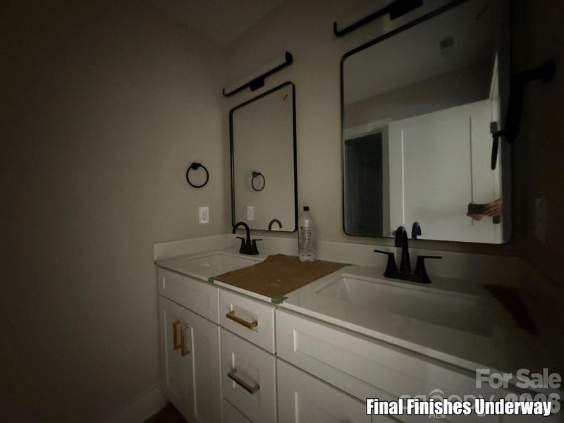 Image 11 of a home in .
