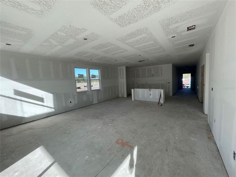 Spacious, unfurnished interior of a new home in Magnolia Series at Seminole Palms, Palm Coast (Image 23).