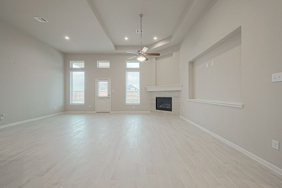 Representative unfurnished interior of a home built from the Floor Plan 1830 by Colina Homes in Grand Magnolia, Magnolia (Image 38). Representative unfurnished interior of a home built from the Floor Plan 1830 by Colina Homes in Grand Magnolia, Magnolia (Image 38).