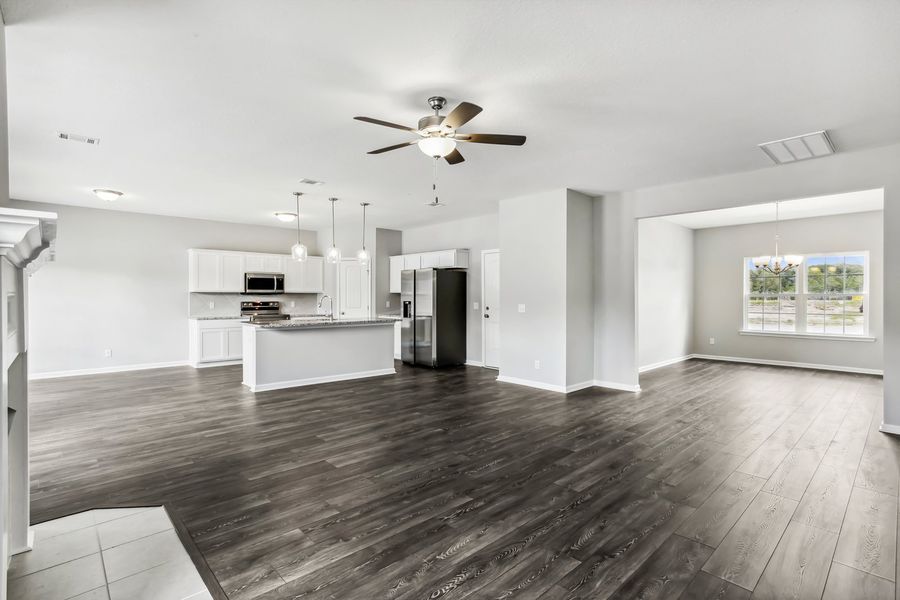 Representative unfurnished interior of a home built from the The Screven - Covenant by RTS Homes in Doctor's Creek, Ludowici (Image 23).