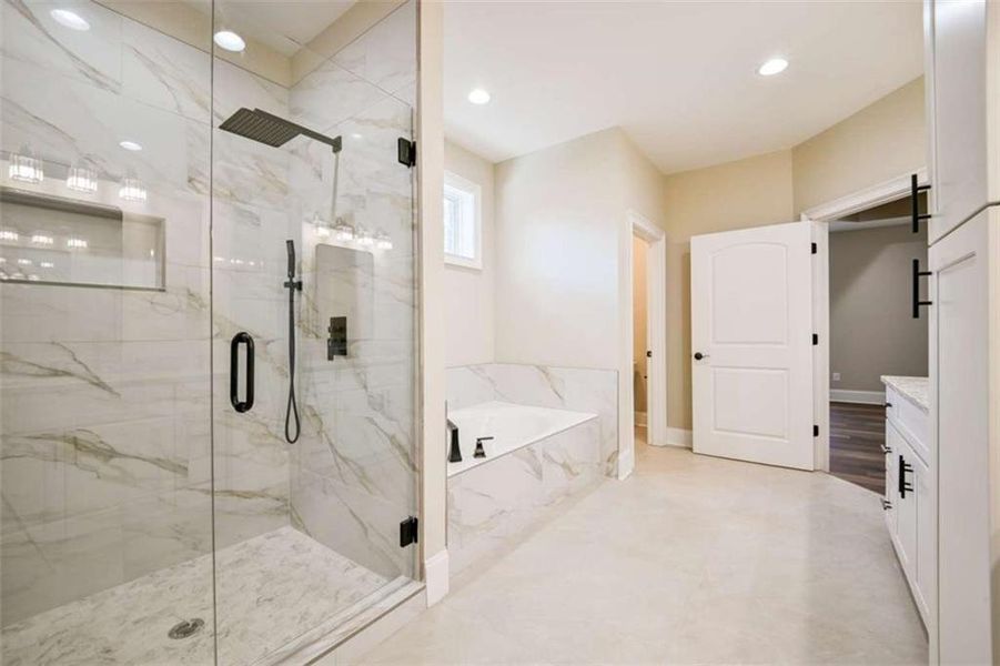 Furnished interior view inside a new home in , Mansfield (Image 12).