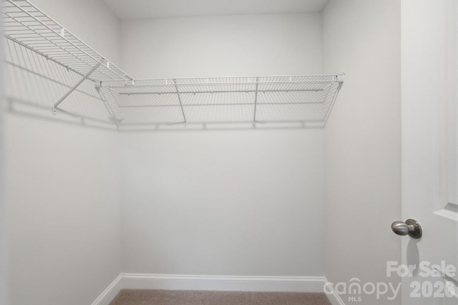 Walk in Closet