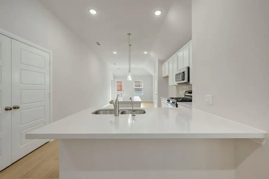 Furnished interior view inside a new home in Elevon, Lavon (Image 7). Furnished interior view inside a new home in Elevon, Lavon (Image 7).