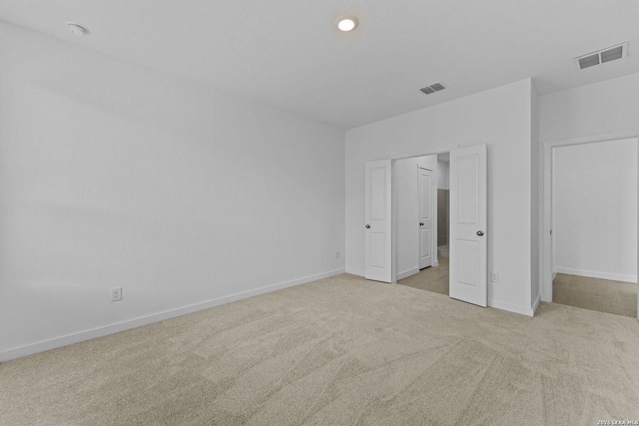 Spacious, unfurnished interior of a new home in Hightop Ridge, Converse (Image 15).