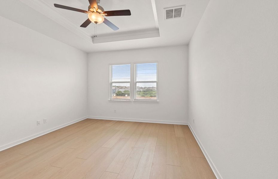 Spacious, unfurnished interior of a new home in Skyview, Belton (Image 28).
