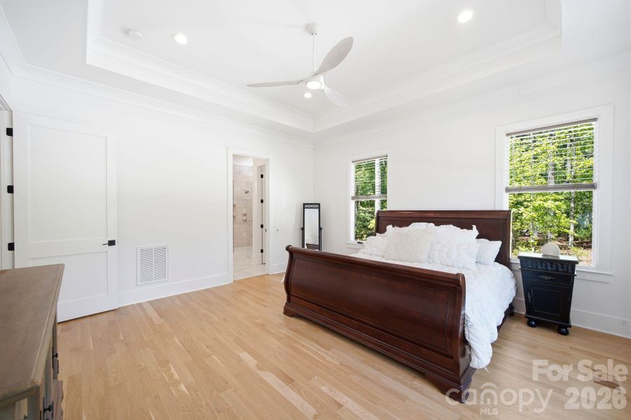 Furnished interior view inside a new home in , Lancaster (Image 29).