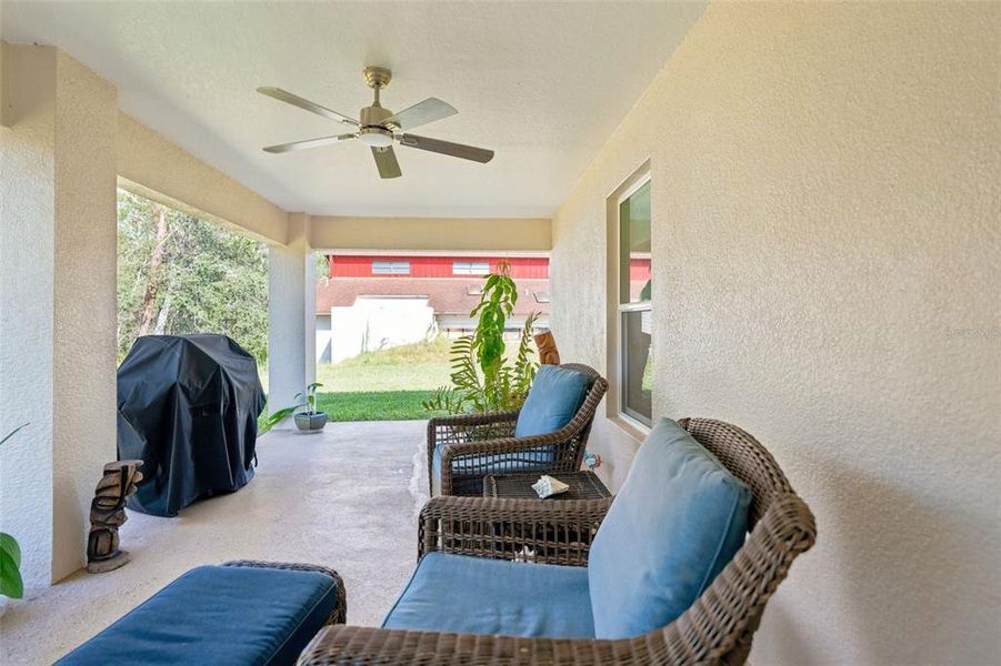 Exterior details and patio area of a home in , Spring Hill (Image 29).