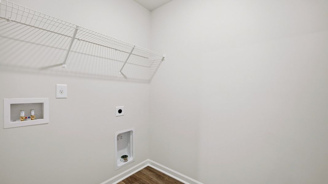 Representative unfurnished interior of a home built from the Hayden by D.R. Horton in Jackson Landing, Jefferson (Image 24).