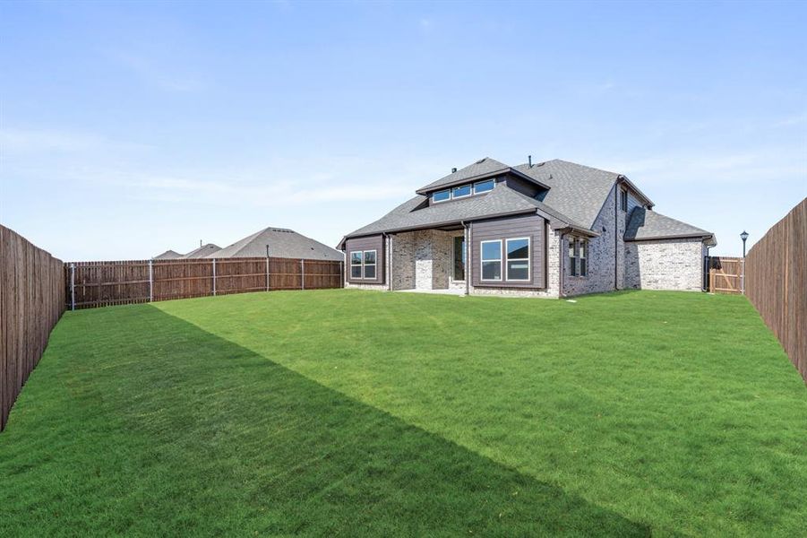 Exterior details and patio area of a home in Parks at Panchasarp Farms, Burleson (Image 4). Exterior details and patio area of a home in Parks at Panchasarp Farms, Burleson (Image 4).