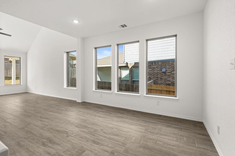 4br New Home in San Antonio, TX.  - Slide 7