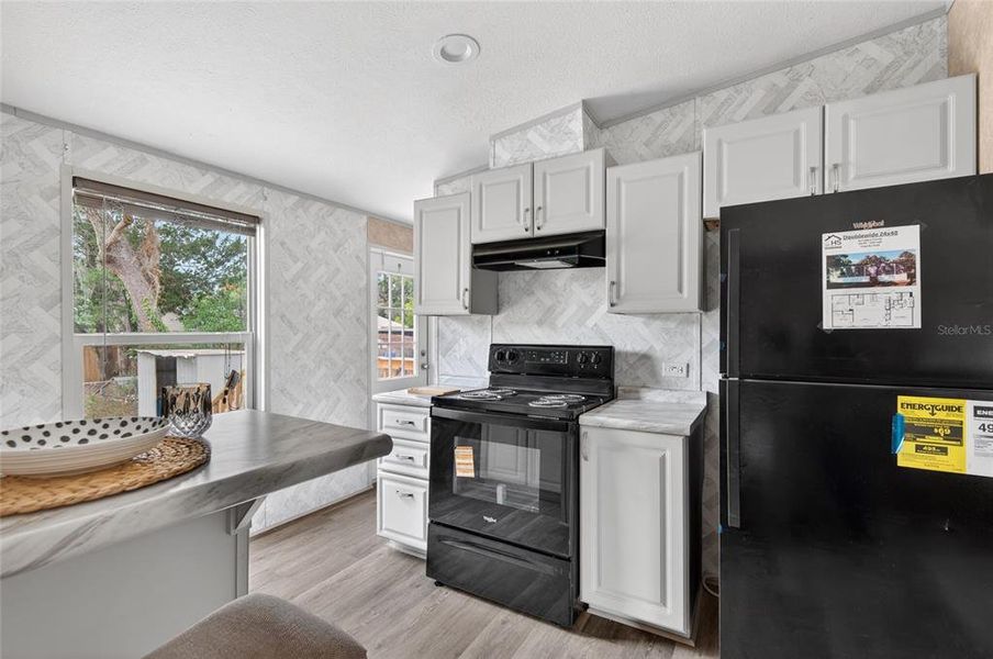 Furnished interior view inside a new home in , Spring Hill (Image 16).