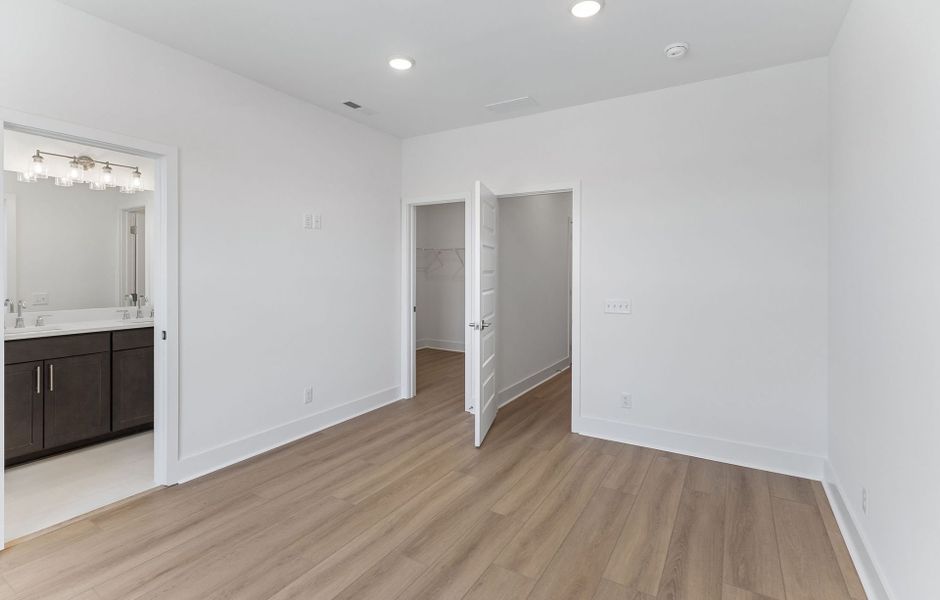 Spacious, unfurnished interior of a new home in Skyline, Nashville (Image 26). Spacious, unfurnished interior of a new home in Skyline, Nashville (Image 26).