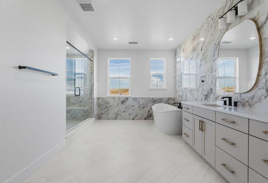 Homesite 3707 Primary Bath - 12 of 15