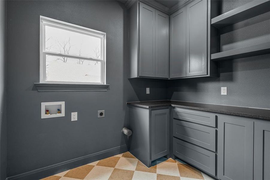 Furnished interior view inside a new home in , Waco (Image 15).